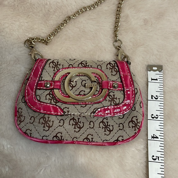 Rare! Vintage Y2K Guess bag crossbody mini chain with pink details and monogram - Picture 16 of 16
